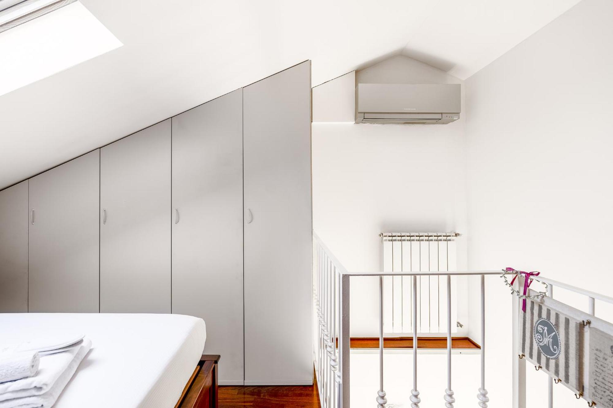 Apartament Bright Loft - Free Private Parking Mediolan Zewnętrze zdjęcie