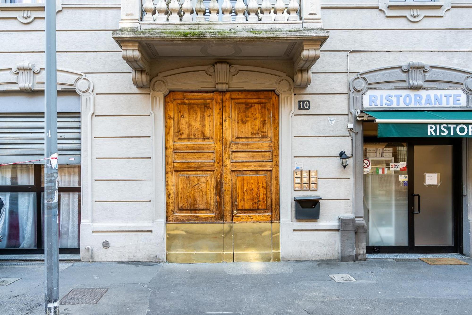 Apartament Bright Loft - Free Private Parking Mediolan Zewnętrze zdjęcie